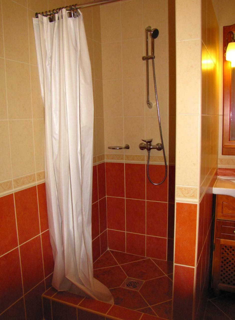 فيلا Szegfu Apartman Hajdúszoboszló المظهر الخارجي الصورة